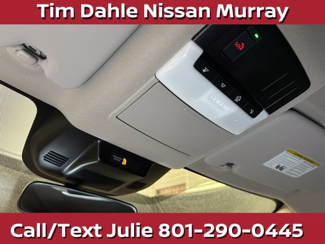 Used 2023 Nissan Rogue SV AWD/4WD image 32