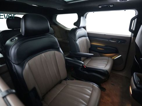 Used 2024 Kia EV9 GT-Line image 9