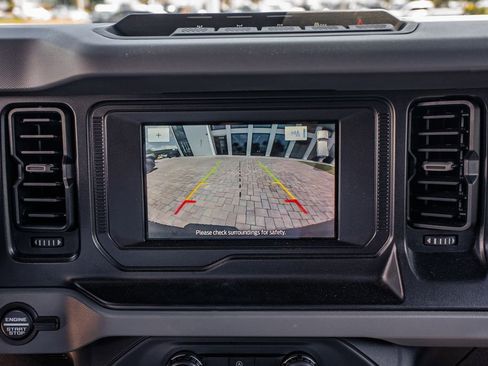 Used 2021 Ford Bronco Big Bend w/ Sasquatch Package AWD/4WD image 26