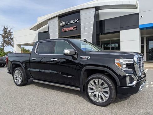 Used 2021 GMC Sierra 1500 Denali w/ Denali Premium Package AWD/4WD image 3