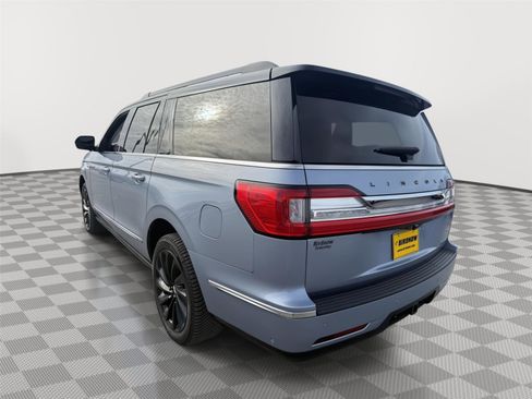 Used 2021 Lincoln Navigator L Black Label w/ Special Edition Package image 3