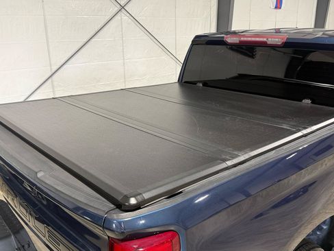 Used 2021 Chevrolet Silverado 1500 Custom AWD/4WD image 9