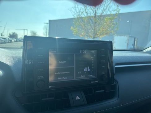 Certified 2022 Toyota RAV4 XLE image 12