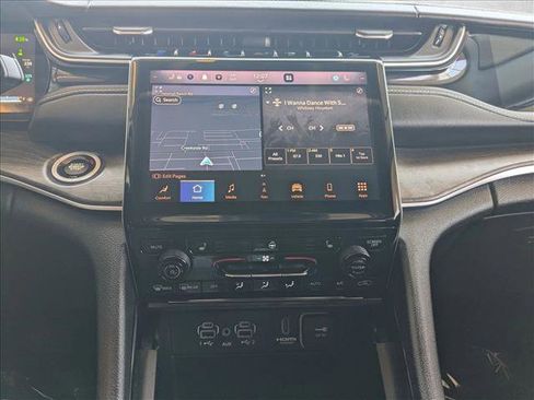 Certified 2022 Jeep Grand Cherokee Limited 4xe AWD/4WD image 15