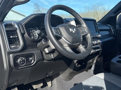 Used 2024 RAM 2500 Big Horn w/ Bed Utility Group image 10