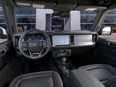 New 2026 Ford Bronco Outer Banks AWD/4WD image 11