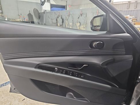 New 2026 Hyundai Elantra Sport image 28