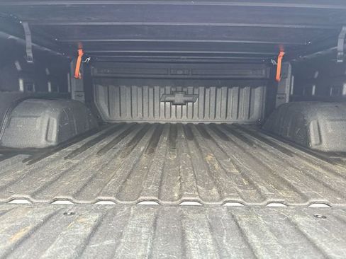 Used 2019 Chevrolet Silverado 1500 RST image 25