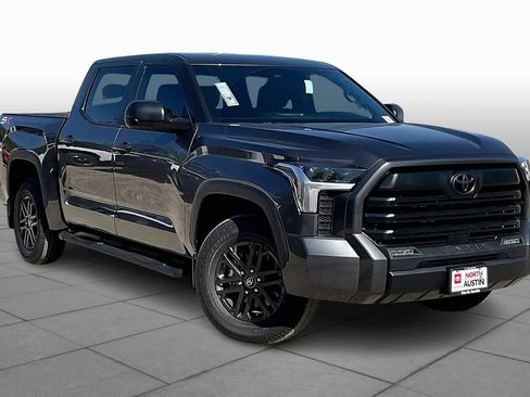 Used 2025 Toyota Tundra SR5 image 2