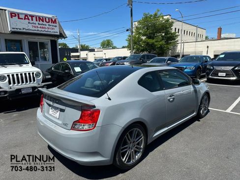 Used 2012 Scion tC FWD image 5