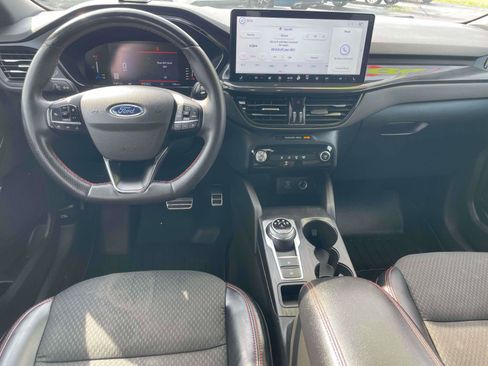 Used 2023 Ford Escape ST-Line w/ Tech Pack #1 AWD/4WD image 16