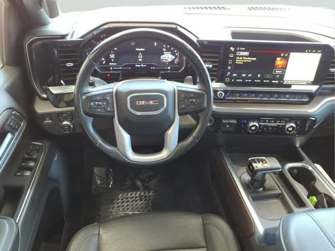 Used 2024 GMC Sierra 1500 SLT w/ SLT Premium Package AWD/4WD image 9