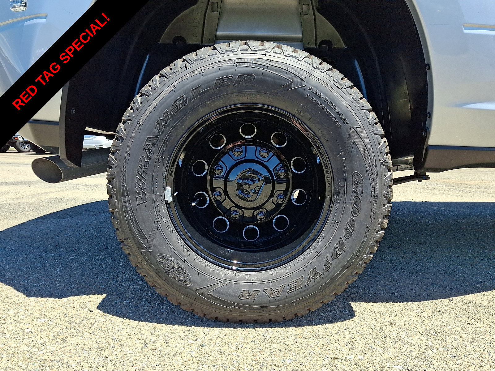 New 2026 RAM 3500 Big Horn AWD/4WD image 6
