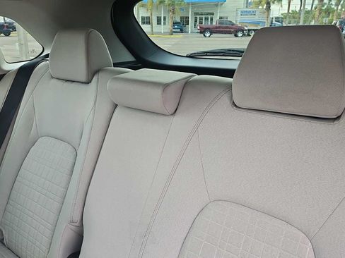 Certified 2025 Honda HR-V LX image 23
