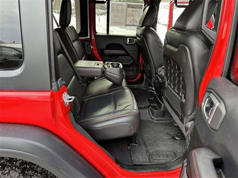 Certified 2018 Jeep Wrangler Unlimited Rubicon w/ Dual Top Group image 24