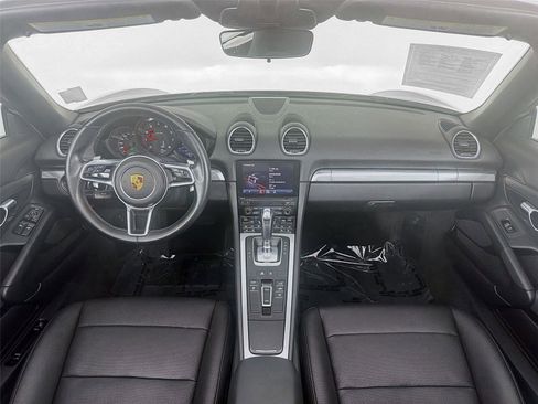 Certified 2021 Porsche 718 Boxster image 18