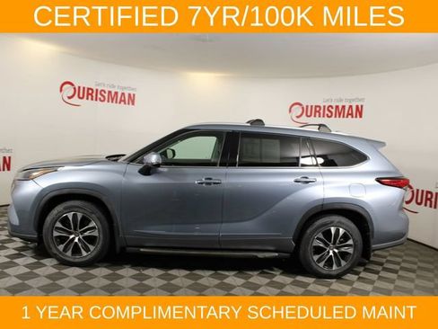 Used 2022 Toyota Highlander XLE FWD image 4