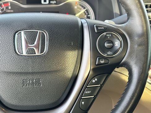 Used 2023 Honda Ridgeline RTL-E image 22
