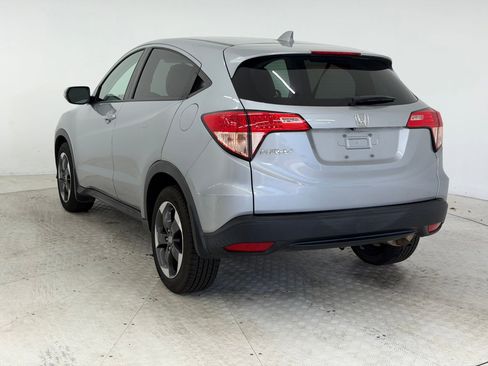 Used 2018 Honda HR-V EX image 3