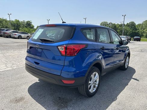 Used 2019 Ford Escape S image 6