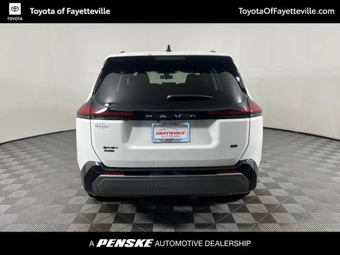 Used 2026 Toyota RAV4 SE AWD/4WD image 4
