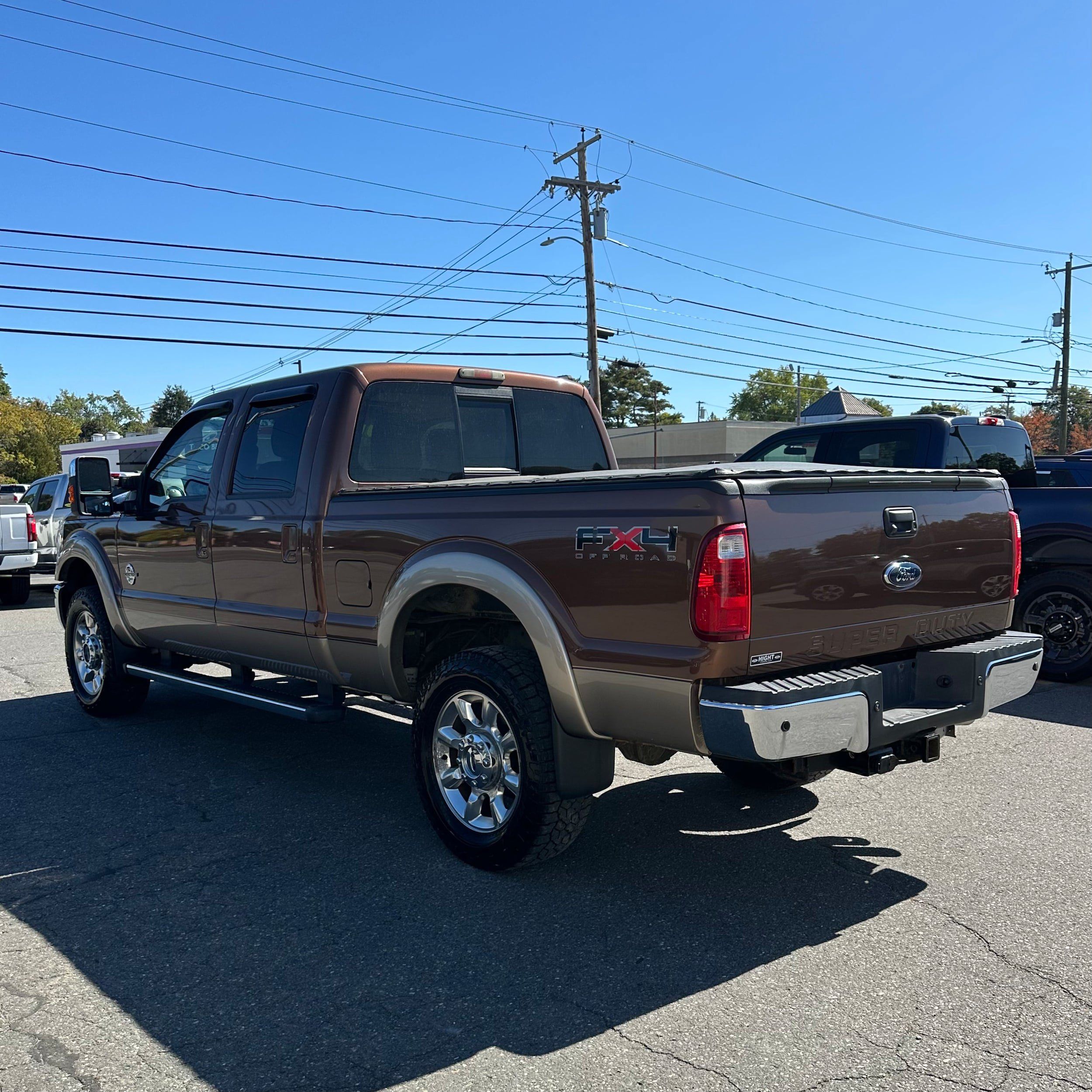 Used 2011 Ford F350 Lariat w/ Lariat Ultimate Pkg AWD/4WD image 6