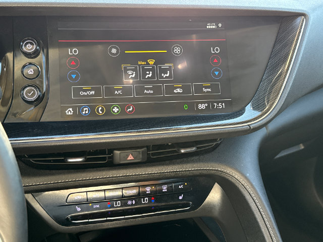 Used 2023 Buick Envision Essence w/ Sport Touring Package AWD/4WD image 24