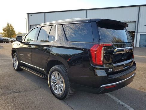 Used 2021 GMC Yukon SLT image 3