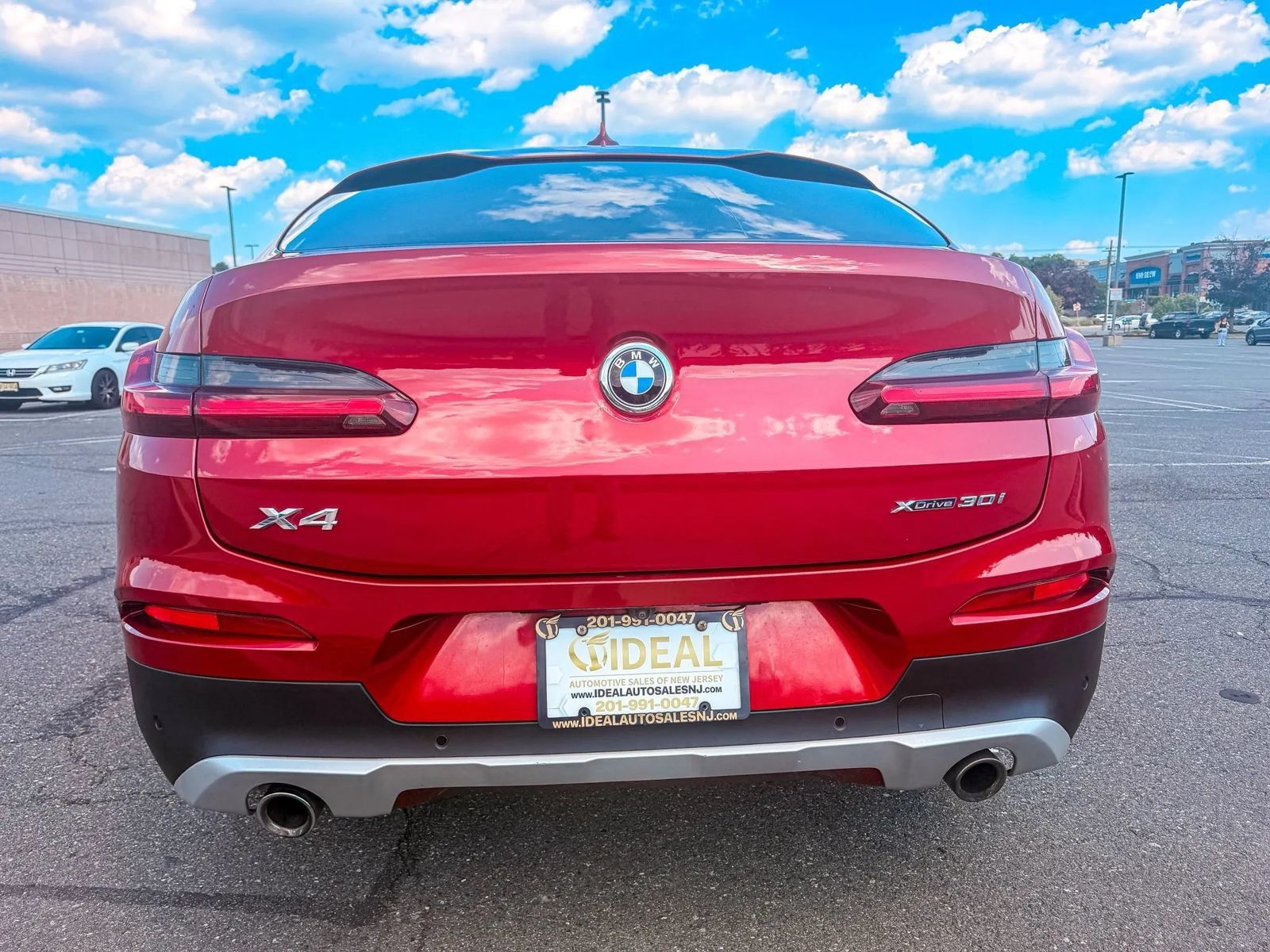 Used 2021 BMW X4 xDrive30i w/ Premium Package AWD/4WD image 6