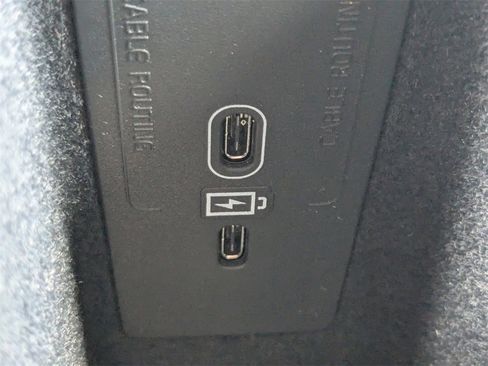 New 2026 Volvo XC60 B5 Plus w/ Climate Package image 24