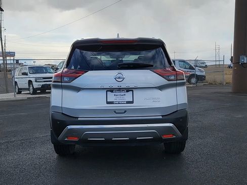 Used 2021 Nissan Rogue Platinum image 21