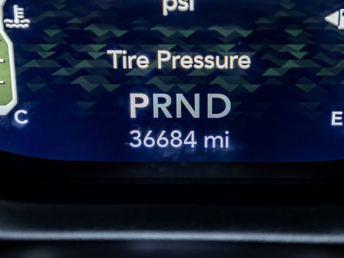 Used 2022 Jeep Gladiator Sport image 22