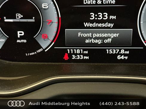 Used 2025 Audi Q5 2.0T Premium w/ Convenience Plus Package image 19