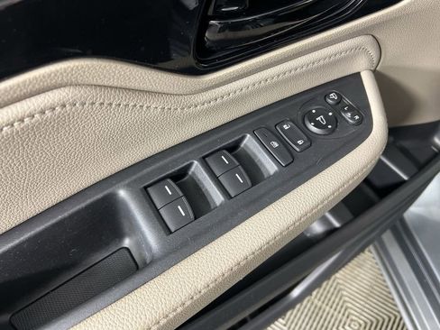 Used 2019 Honda Odyssey Elite image 25