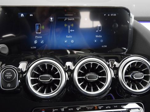 New 2026 Mercedes-Benz GLA 35 AMG 4MATIC image 26