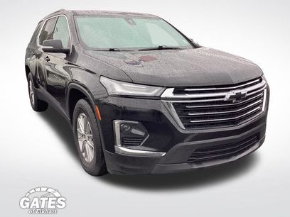 Used 2023 Chevrolet Traverse LT