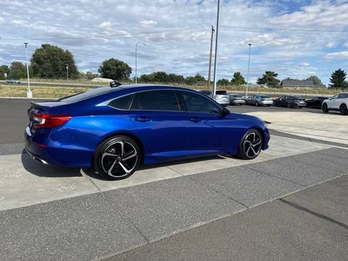 Used 2022 Honda Accord Sport Special Edition image 4