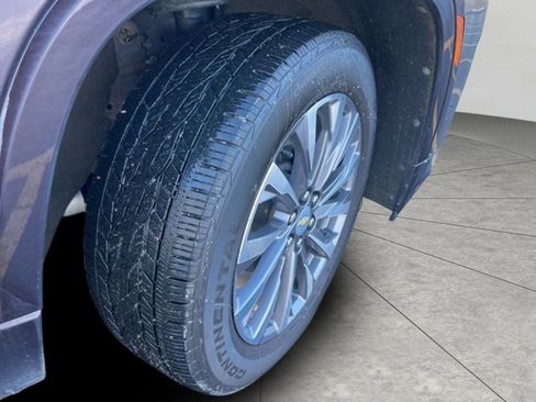 Used 2022 Chevrolet Traverse Premier w/ LPO, Floor Liner Package image 40
