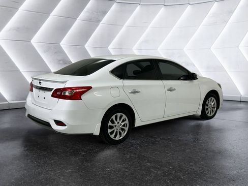 Used 2019 Nissan Sentra S w/ Appearance Package image 4