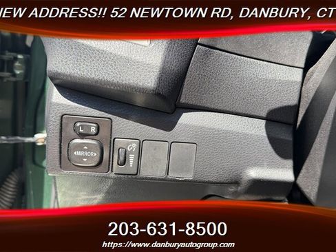 Used 2014 Toyota Corolla LE Premium w/ Driver Convenience Package FWD image 23