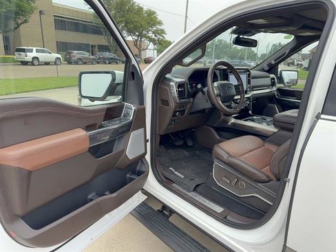 Used 2025 Ford F150 King Ranch w/ FX4 Off-Road Package AWD/4WD image 7