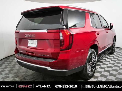 Used 2025 GMC Yukon Elevation AWD/4WD image 3