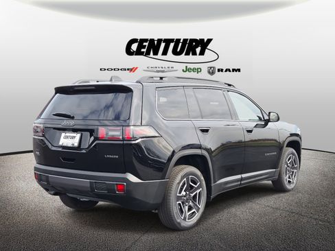 New 2026 Jeep Cherokee Laredo AWD/4WD image 3