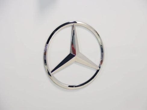 Used 2023 Mercedes-Benz Metris Passenger image 13
