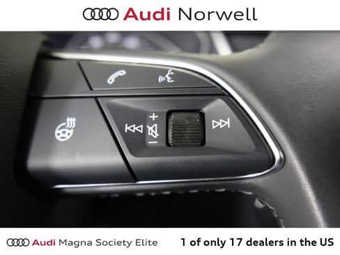 Used 2024 Audi Q5 2.0T Premium AWD/4WD image 31