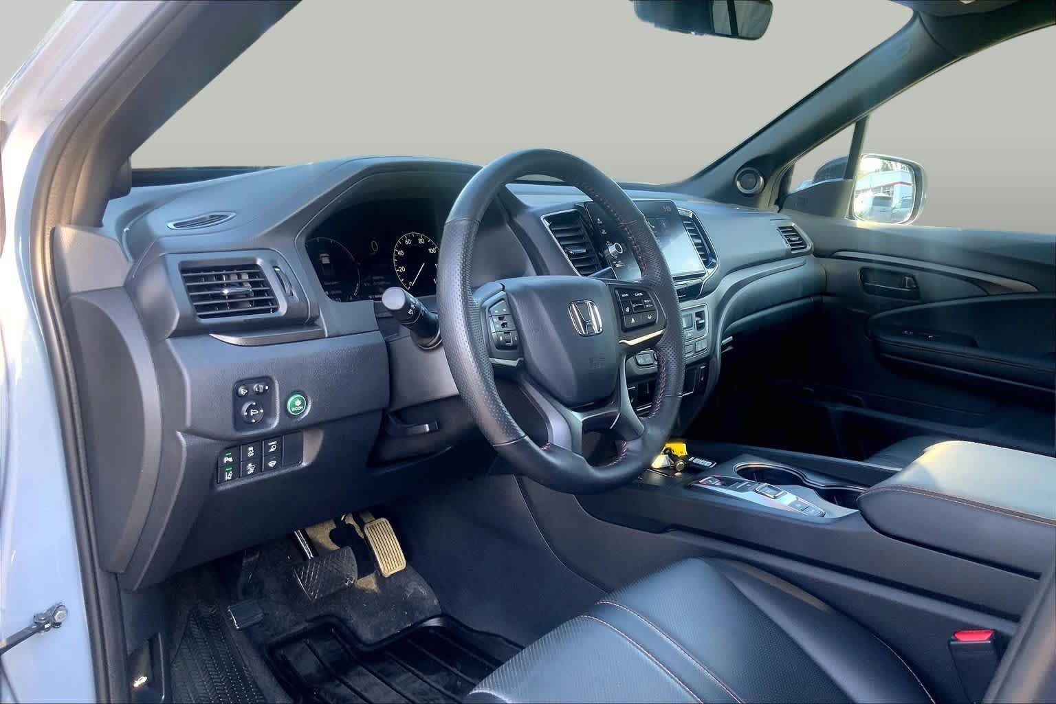 Used 2024 Honda Ridgeline TrailSport image 17