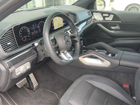 Used 2025 Mercedes-Benz GLE 53 AMG 4MATIC Coupe image 11