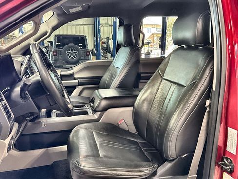 Used 2017 Ford F150 XLT w/ Equipment Group 302A Luxury image 12