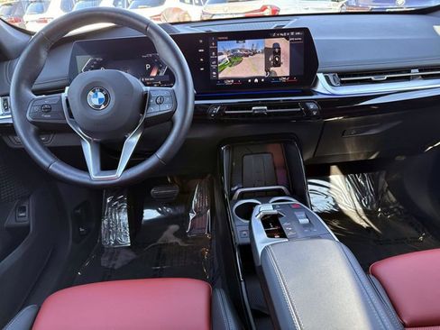 Used 2025 BMW X1 xDrive28i image 17