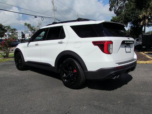 Used 2022 Ford Explorer ST w/ Equipment Group 401A AWD/4WD image 9